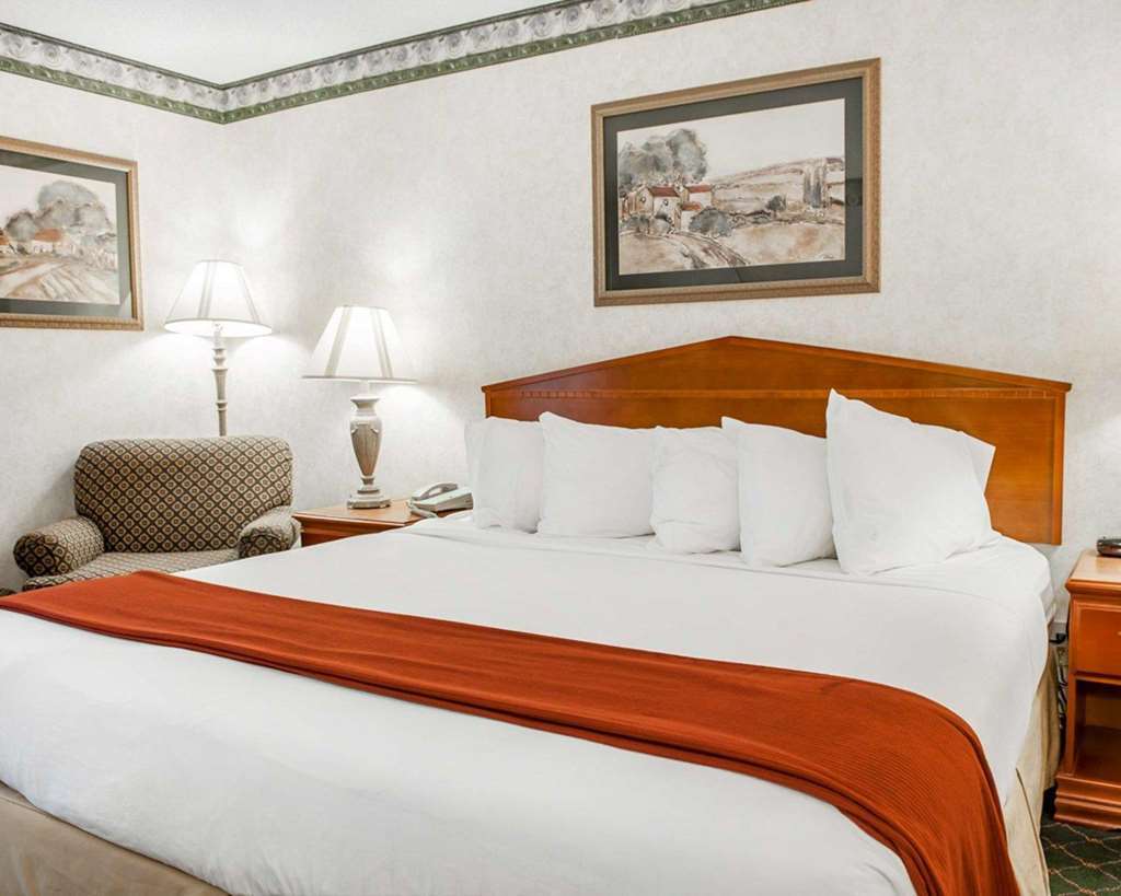Quality Inn & Suites Brownsburg - Indianapolis West Cameră foto